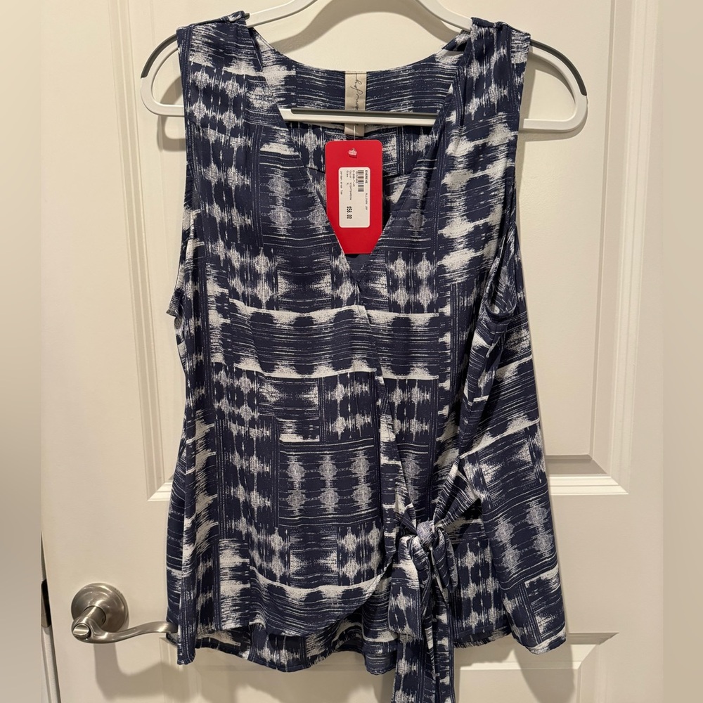 Allison joy wrap top tank navy size XL NWT